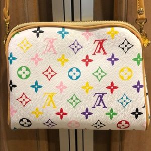 Louis Vuitton pouch/small purse - not authentic
